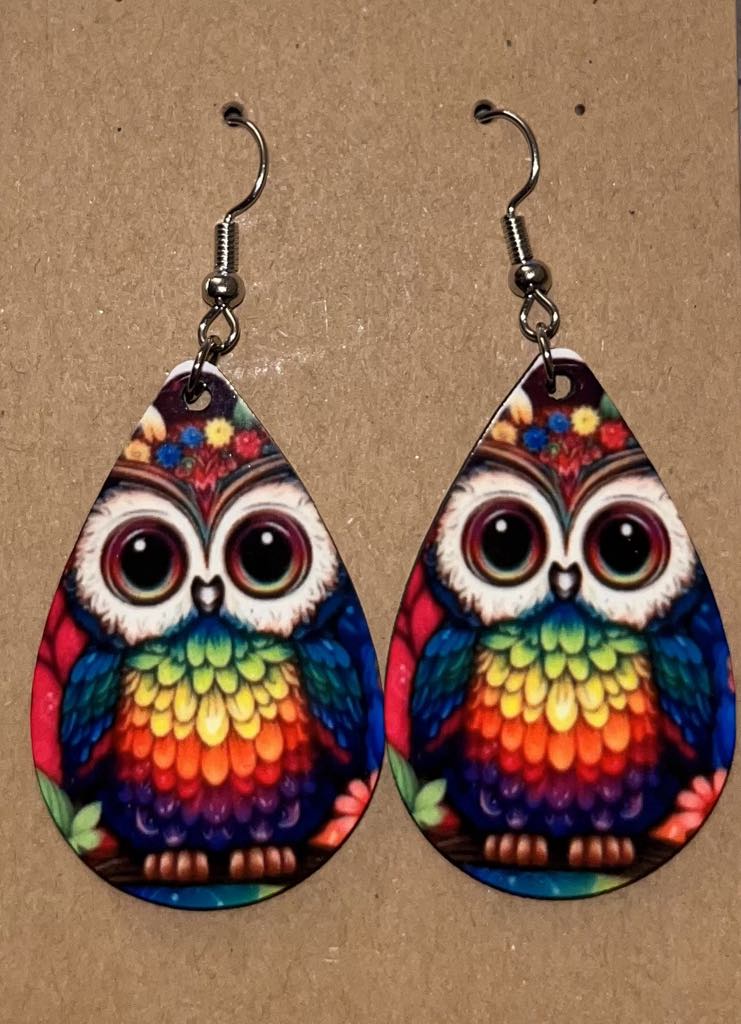 Earrings- Animals/Animal Print Rainbow Owl