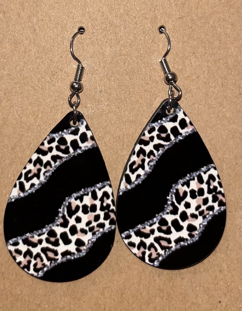 Earrings- Animals/Animal Print Jaguar Print with Silver and Black
