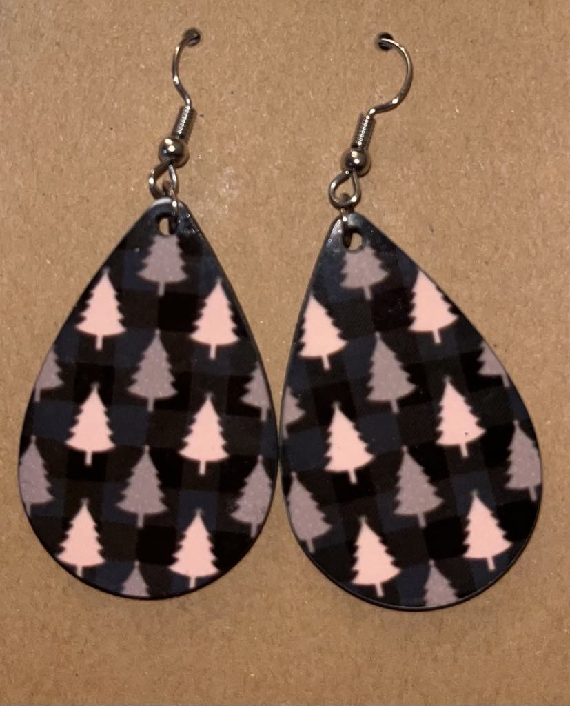 Earrings- Christmas Black Plaid with Pink Trees