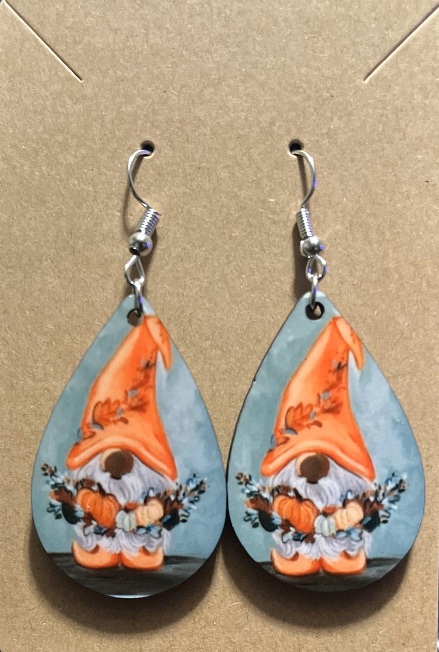Earrings- Fall Gnome with Pumpkin