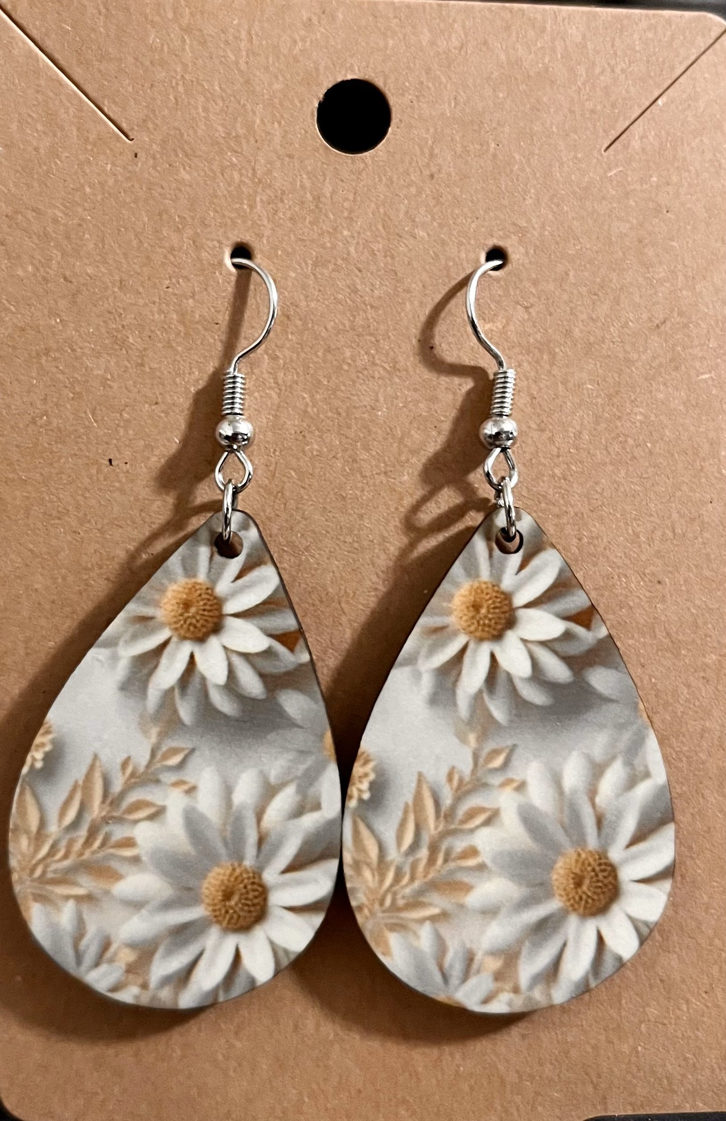 Earrings- Flowers White Daisy